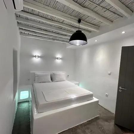 Apartment Center *